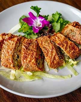 Oye's Restaurant & Bar Gallery