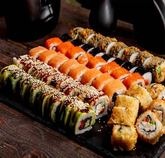 Oye's Restaurant & Bar About